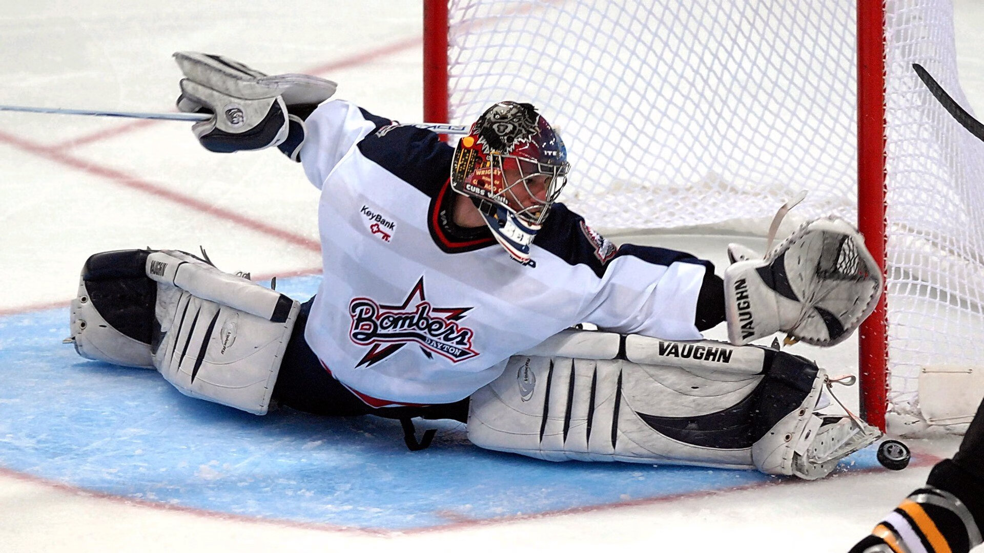 利物浦再胜曼城，红军登顶英超积分榜，英超利物浦对曼联比分