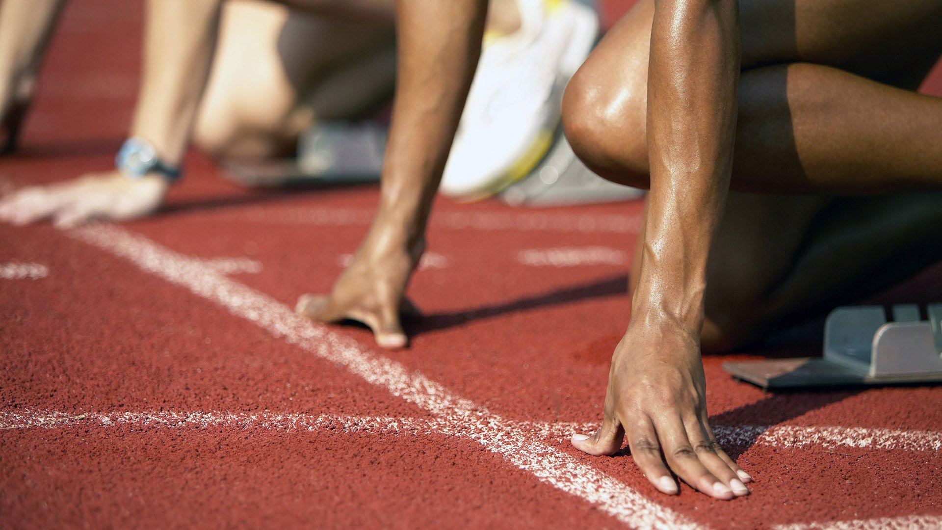 女足比赛球队实力强劲，备战目标直指胜利，足球女足